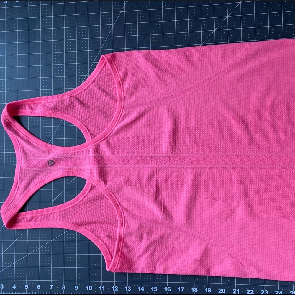 NWOT Lululemon Pink Swiftly Tech Racerback Shirt Size 10 - Picture 8 of 13